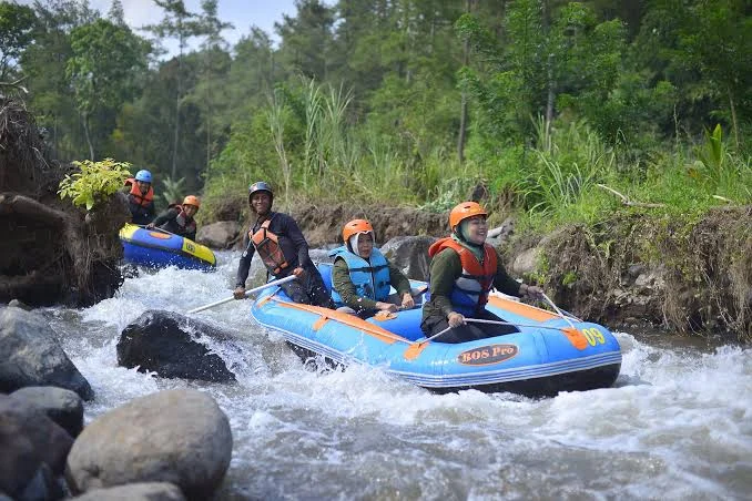 Rafting Pacet Trawas Obech