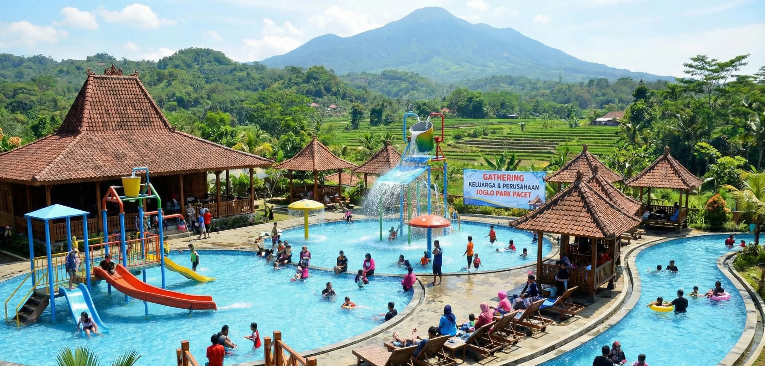 Kolam renang dan waterpark di Joglo Park Pacet sebagai fasilitas pendukung gathering