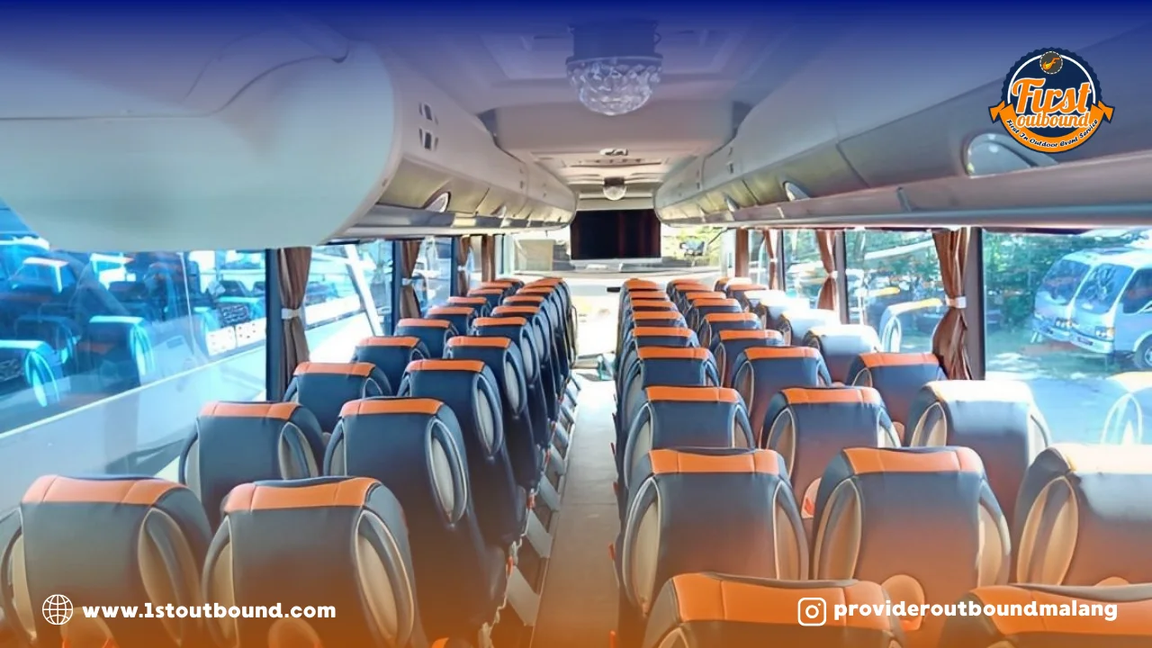 Inspeksi kelengkapan standar keselamatan sebagai salah satu tips memilih armada bus untuk jalur pegunungan Trawas